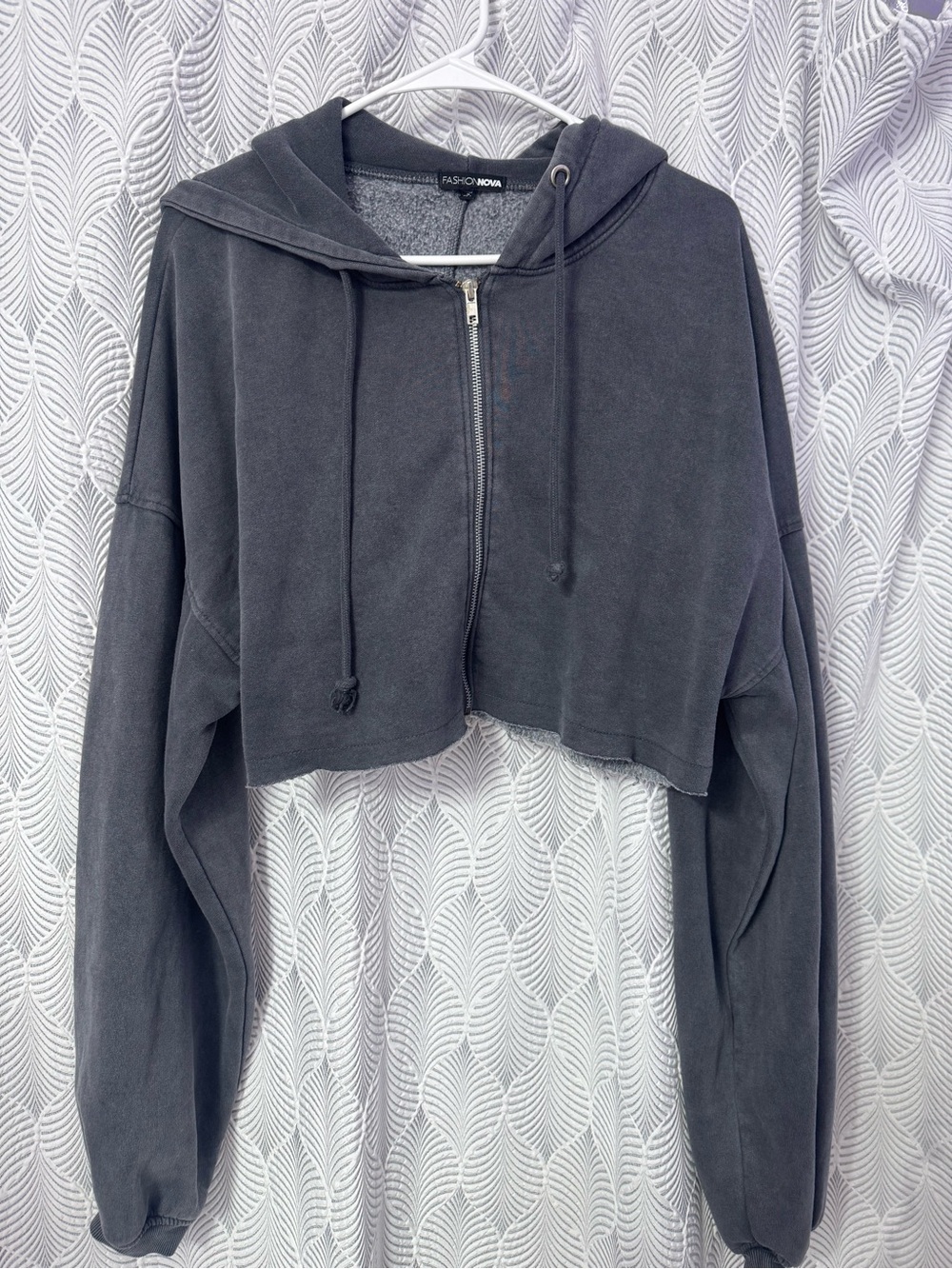 Fashion nova medium cropped jacket